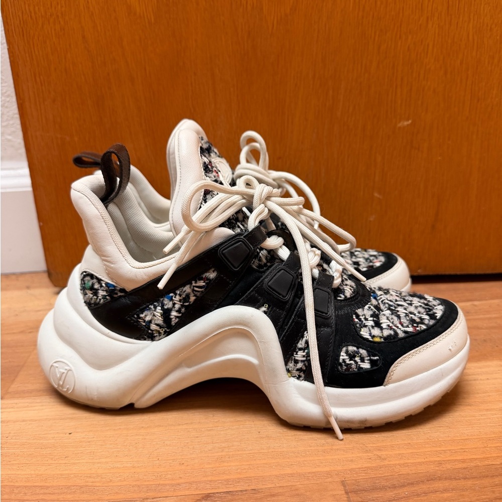 Louis Vuitton Black and Cream Sneakers